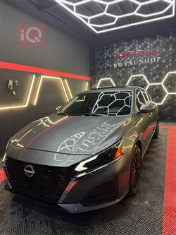 نيسان ألتيما